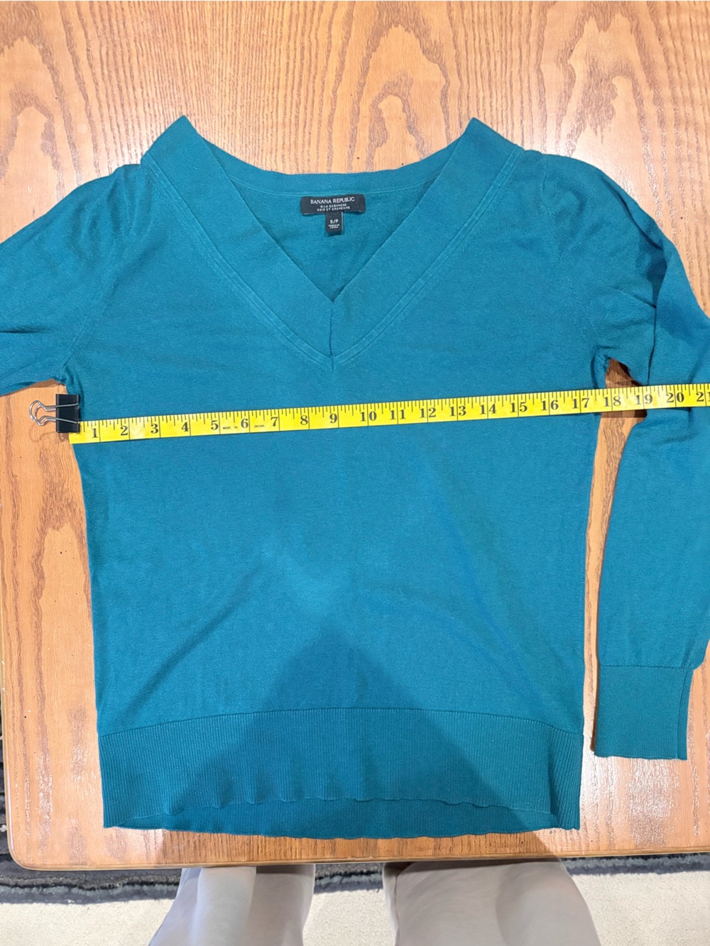 Banana Republic Teal V-Neck Lightweight Sweater